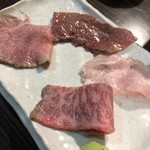 焼肉世界チャンピオン - 肉刺し