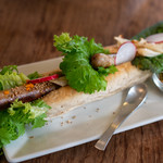 ハヤリテラス - 2019.5 30cmホットドッグ 粗挽きのドイツ＆上野原味噌（フル 1,080円）