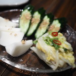 鳥みつ - 漬物3種盛り