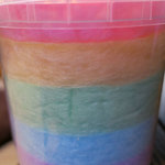 トッティ キャンディ ファクトリー - こんな綿あめが・・・800円もするってよ。