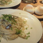 カフェ ケルン - サーデンとカブのバジル風味パスタ（ランチメニュー）