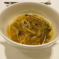 カントニーズ 燕 - 