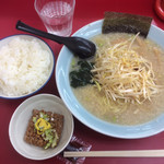 ニューラーメンショップ - ネギラーメン 700円  ライス200円