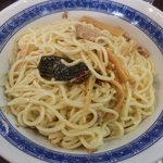 底の方からかき混ぜて行くと具が登場！