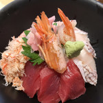 海鮮食堂 魚盛 - 姫鮪と鯛の紅白丼