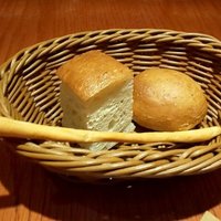 ヴィノテカサクラ - パンとグリッシーニ（2019.4）