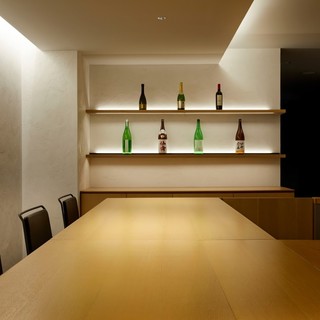 Sake-Bar TABLE TSUKI_2