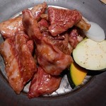 Yakiniku Toraji - 黒毛和牛”生”かルビ切り落とし