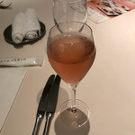 タント・タント　 - サービスのスパークリングワイン