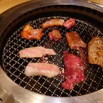 美食焼肉トラジ 葉菜 - 