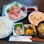 Kappou Hyuu - 刺身定食(800円)