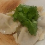 Kitchen HARU - 水餃子～胡麻腐乳ソースと共に～ 500円