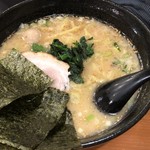 横浜家系ラーメン あい麺や - 