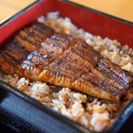 御所苑 - うな重　梅