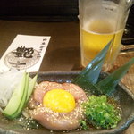 肉魚ダイニング　艶吉 - 鶏ユッケ