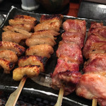 鶏料理・焼きとり　纜 - 串（皮ともも）