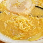 春夏秋灯 - 店自慢の卵とじラーメンです