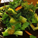 隠家 あわい - 県産野菜のサラダ…　ワサビ菜がいい香り