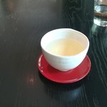 ラ・ボンヌターブル - 