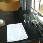 ラ・ボンヌターブル - 