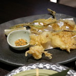 茨城地產地消之店 鮟鱇鍋×常陸牛 Mondokoro 勝田站東口店 - 芽子にんにく天ぷら