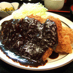 みそかつ(1250円) コロッケとハムカツ4分の1もついてます。