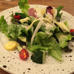 ビストロ ランプ - 有機野菜のサラダ