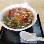 稲の家 - 中華そば　560円