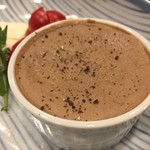 鳥田中 - 箸休めのレバーパテ　実はあと引きで食べ続けちゃう美味しさ