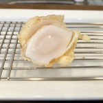 旬彩 天ぷら 心来(しんら） - 帆立
                                半ナマ具合がたまらない♡