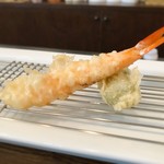 旬彩 天ぷら 心来(しんら） - 車海老、生麩