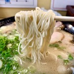 長浜屋台ラーメン 長浜いちばん - 麺リフト