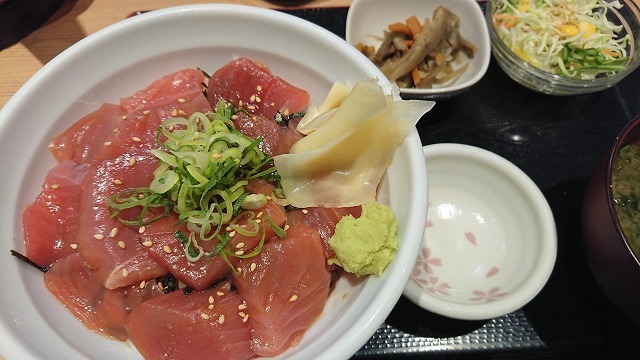 三﨑市場 横浜ジョイナス店 横浜 海鮮丼 食べログ