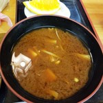 早苗寿司 - 味噌汁