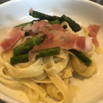 オステリア セーザモ - 生ハムのカルボナーラ