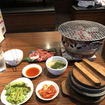 炭火焼肉・韓国料理 KollaBo - 