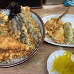 豊野丼 - この日の天丼は魚三昧