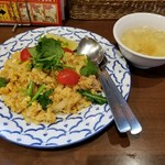 ティーヌン - カナー菜チャーハン  スープ付き