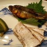 築地寿司清 - 稚鮎の山椒炊き、太刀魚の炙り、小メロンの漬け