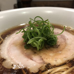 創作麺工房 鳴龍 - バラロールに九条ネギ