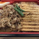 Delica Kitchen - 牛すき焼き重