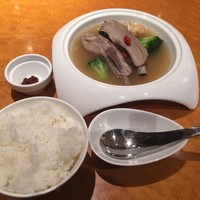 tcc GINZA - ランチのバクテー、辛い味噌(魚介系の風味とニンニク)、ジャスミンライス tcc GINZA - ランチのバクテー、辛い味噌(魚介系の風味とニンニク)、ジャスミンライス