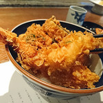 天ぷら新宿つな八 - 大海老天丼