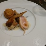 ル・レーヴ・アンシュマン - 六皿目：伊達鶏のパナッシェ、コンソメ香る軽いジュレで