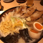 Sapporomisonoakuashithiodaibaten - 炙り豚トロチャーシュー麺 味噌 大盛り