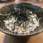 はたよ食堂 - しらす丼