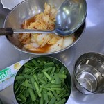 동대문명동닭한마리 - 薬味など