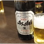 楠 - ビール 500円　ジョッキじゃなくって瓶ビー