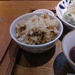 うどん屋 ろっか - たけのこの炊き込みご飯