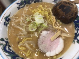 味の華平 - 味噌バターラーメン